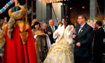 встреча молодых на свадьбе, пригласить гусляра на свадьбу, свадебный обряд, фольклорный коллектив, народные традиции, выкуп невесты